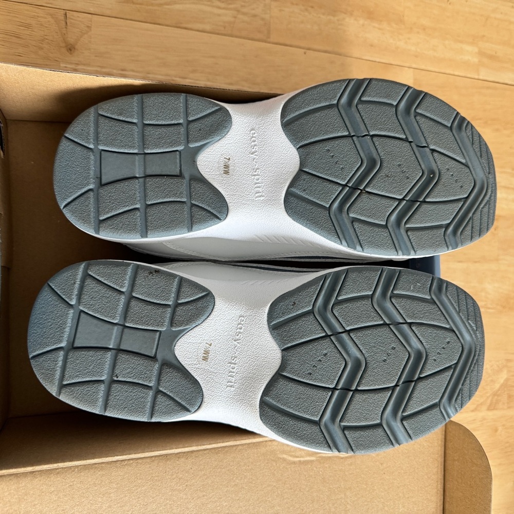 Easy Spirit White Rally2 Sneakers 7.5 WW #MtF - Picture 2 of 4